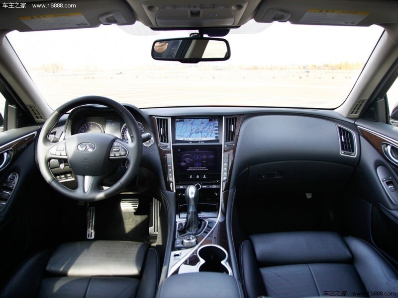 > 2015款基本型|英菲尼迪q50l内饰图片