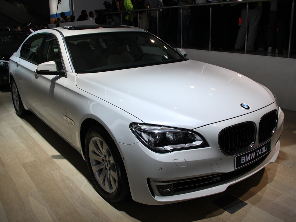 为您所想 全新宝马7系淡季火热促销 现金直降 销售全国颜色齐