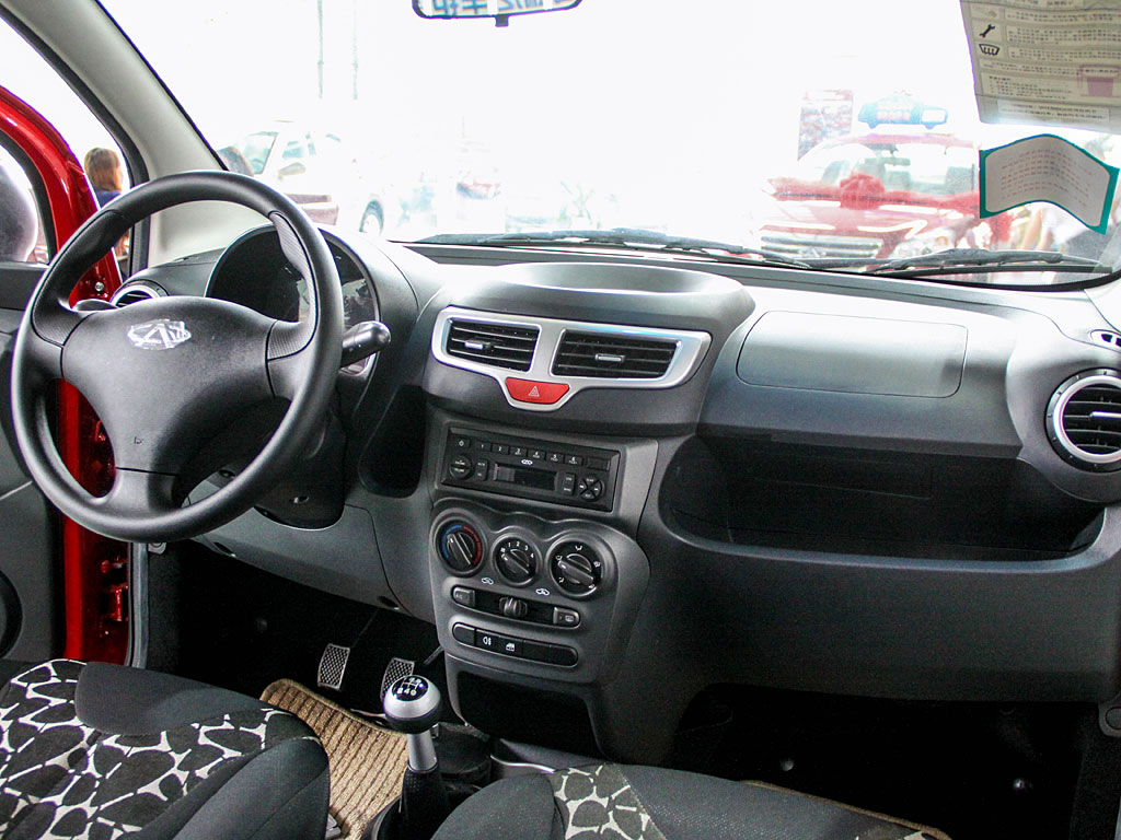 奇瑞qq 2013款 1.0l 手动时尚版内饰图片 – 车主之家