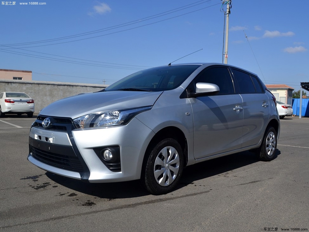 YARiS L 致炫