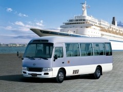 考斯特 房車圖片