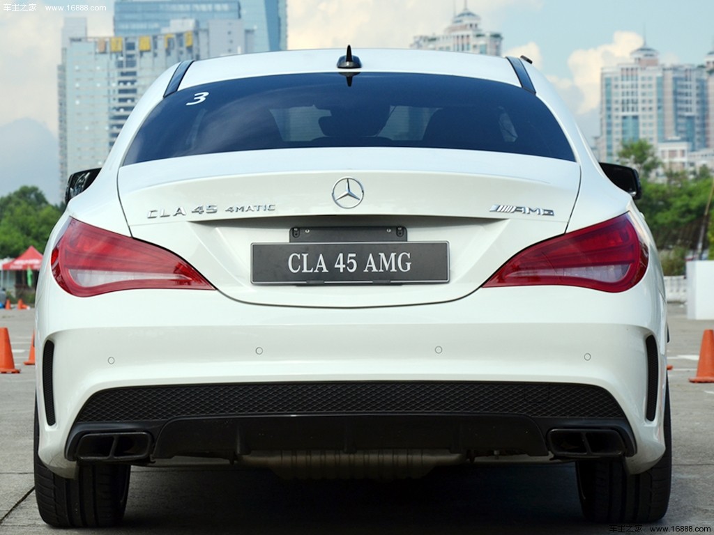 奔驰CLA AMG14款 CLA45 AMG 4MATIC