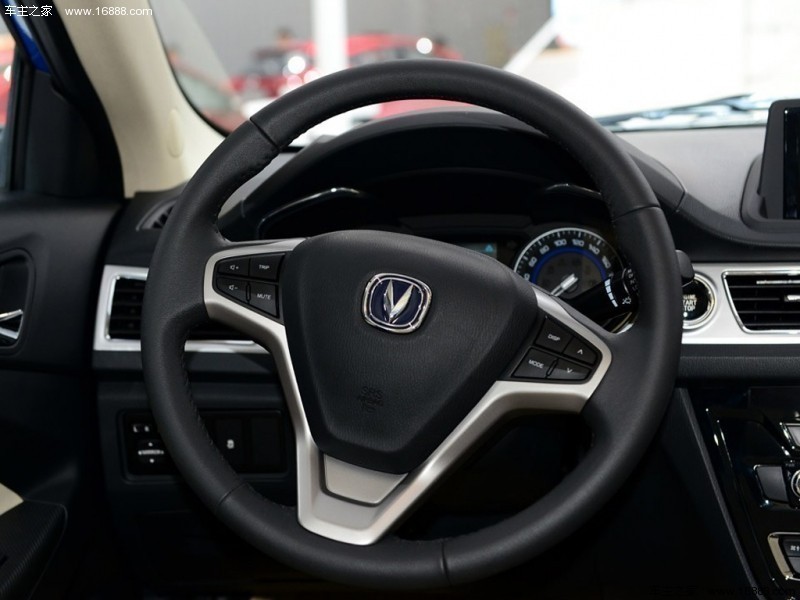 悦翔V72014款基本型