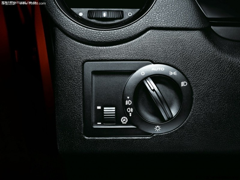 MG61.8T 90周年赛道冠军版旗舰型