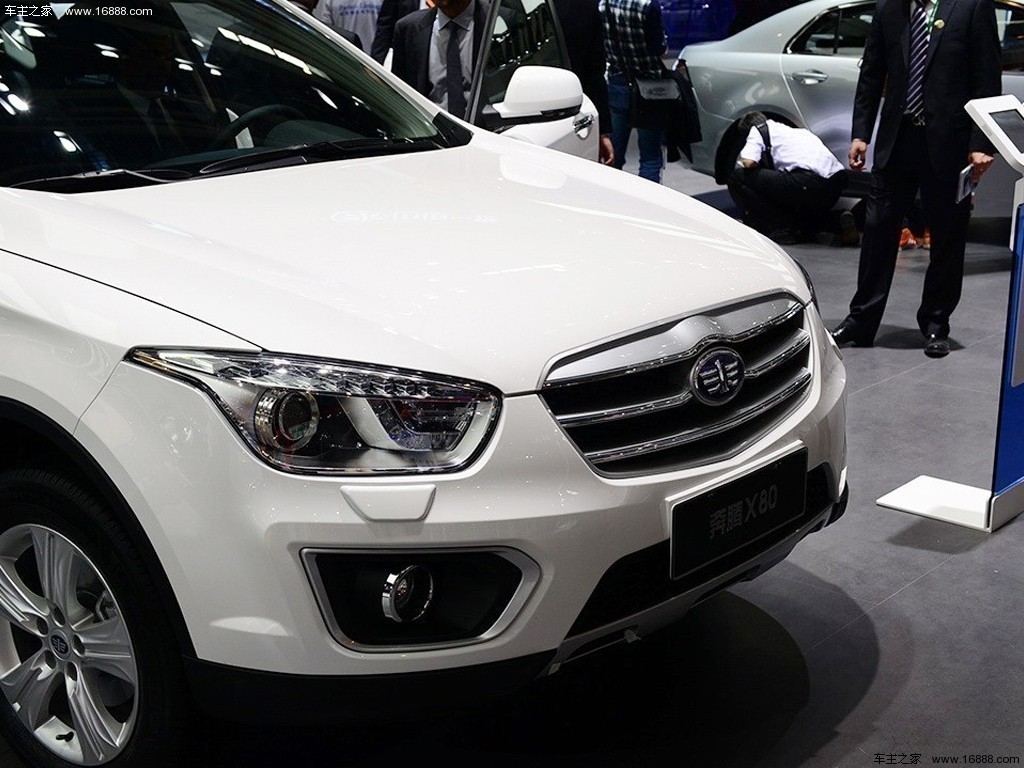 奔腾x8014款 1.8t 自动旗舰型