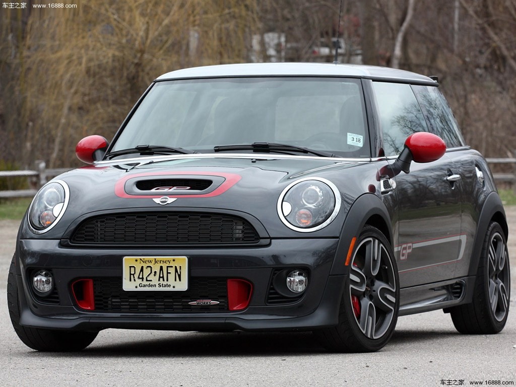 MINI JCW