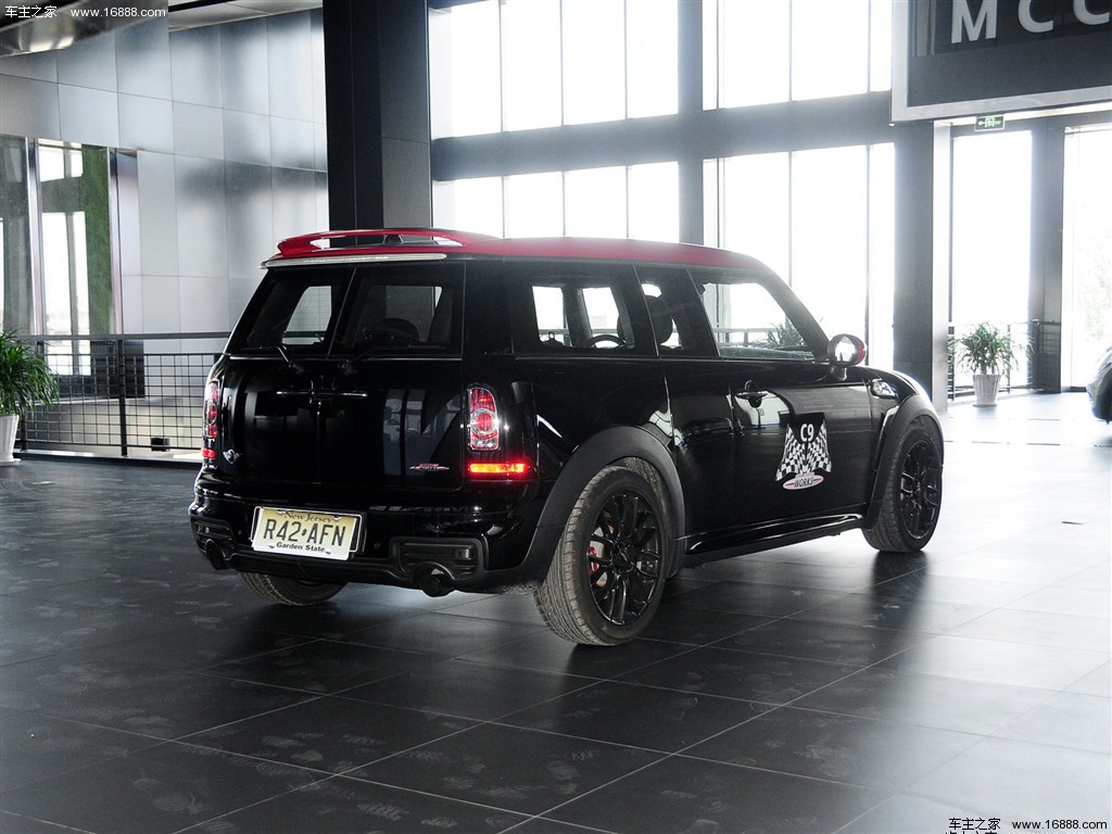 MINI JCW CLUBMAN