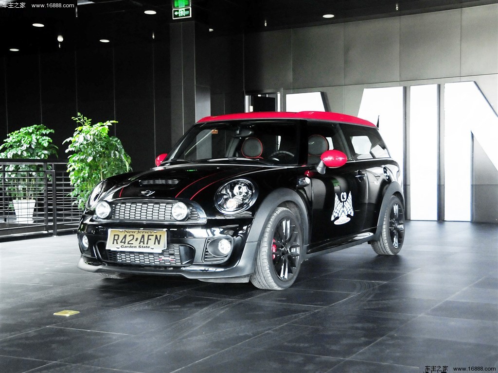 MINI JCW CLUBMAN