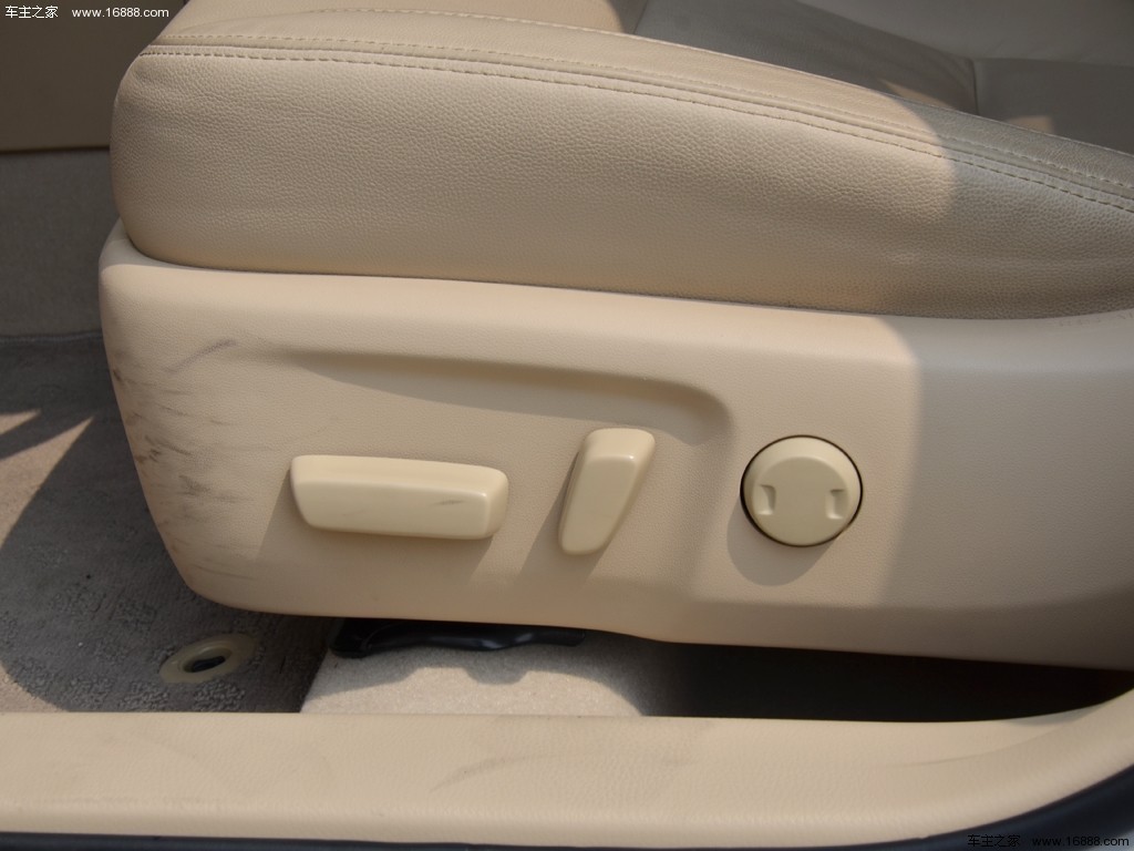 卡罗拉2014款 1.8L CVT 至高版