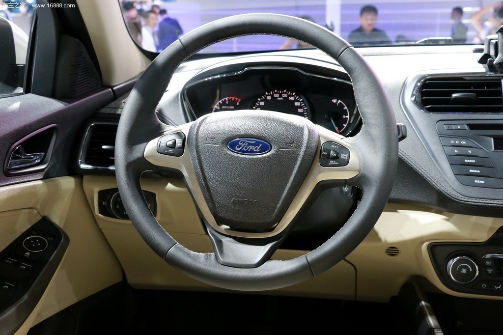 基本型|福睿斯内饰图片 – 车主之家