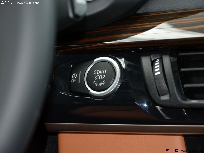 宝马X615款 xDrive35i 豪华型