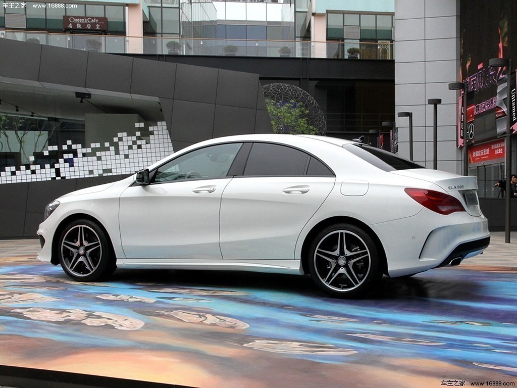 奔驰CLA14款 CLA260 4MATIC