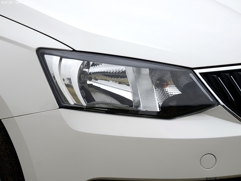 晶锐2015款 1.6L 基本型