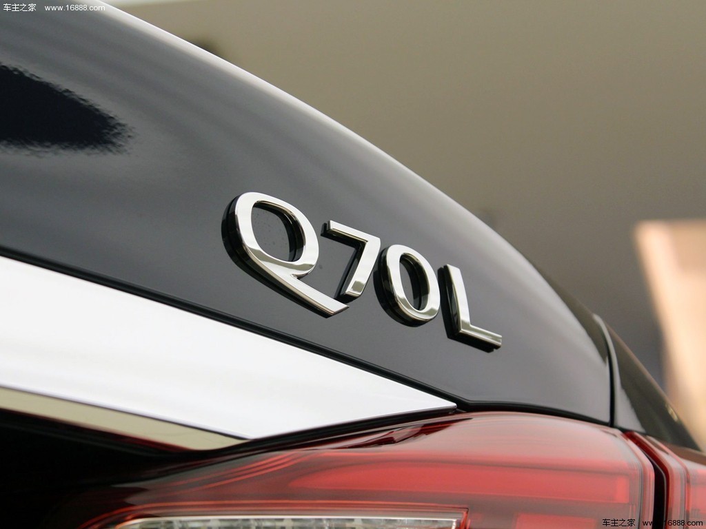 英菲尼迪Q702015款 2.5L舒适版