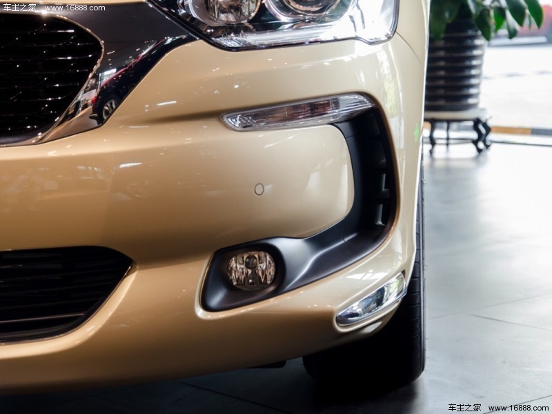 DS 52015款 基本型