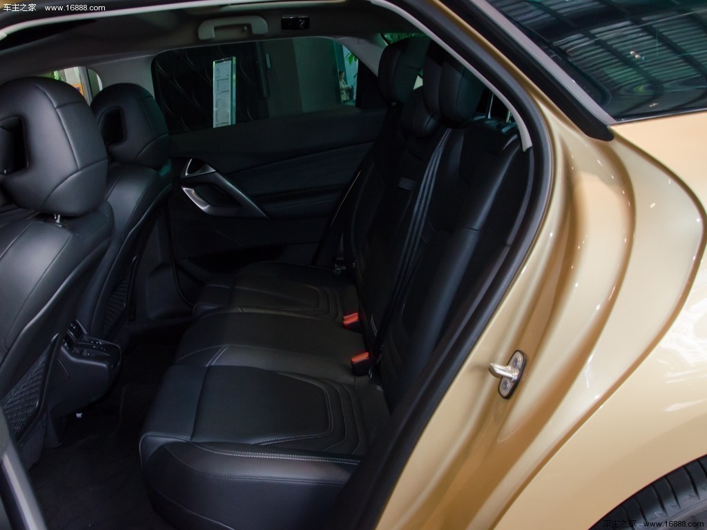 汽车图库 ds 长安标致雪铁龙 ds 5(22/286) 内饰 2015款 基本型 参考