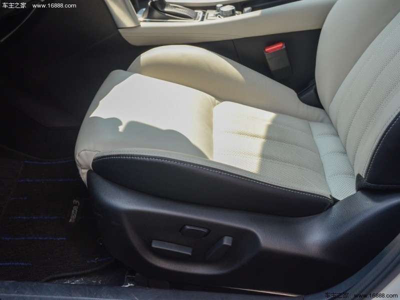 马自达CX-4 2016款 2.5L 四驱顶配版