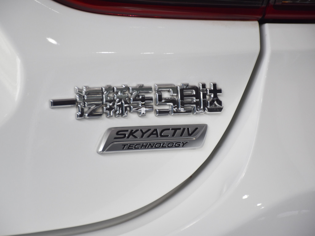 阿特兹 2015款 2.0L 蓝天尊贵版