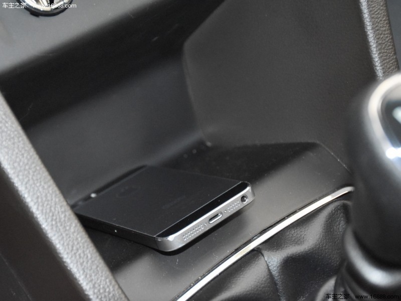 宝骏630 2016款 1.5L 手动标准型