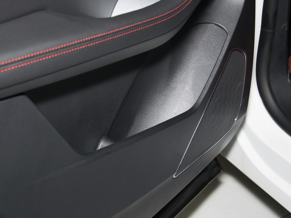 宝骏560 2016款 1.5T 手动豪华型