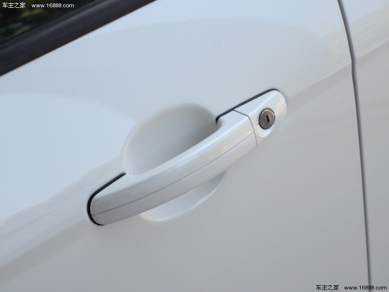 福克斯 2015款 三厢 1.6L 自动舒适型