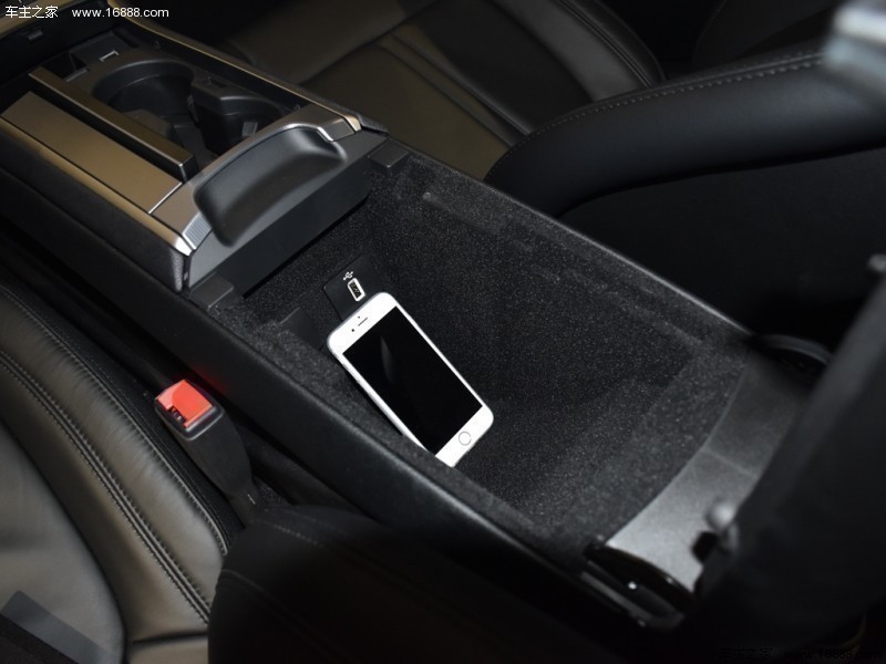 林肯MKZ 2017款 2.0T 尊悦版