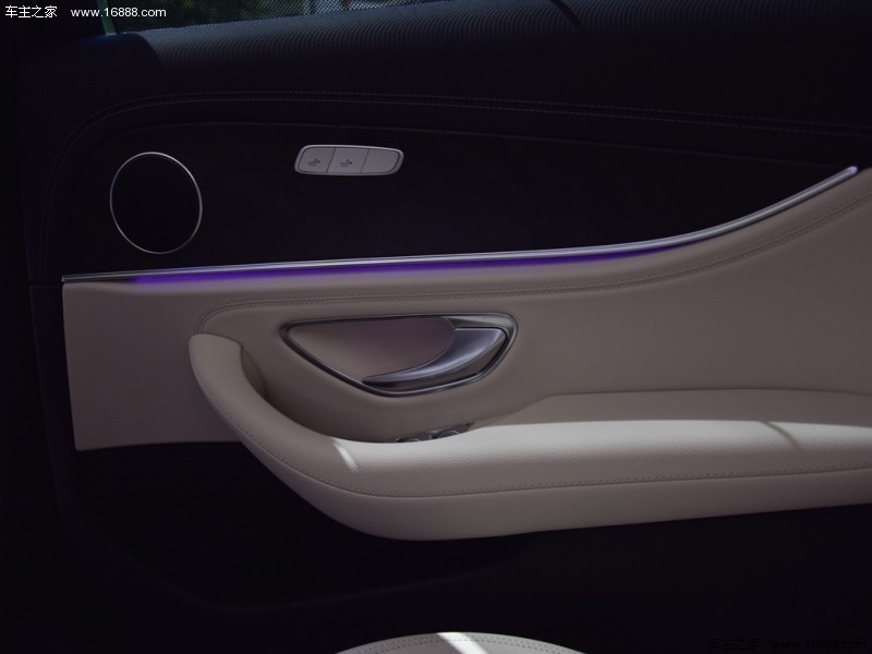 奔驰E级 2016款 E 300 L 运动豪华型