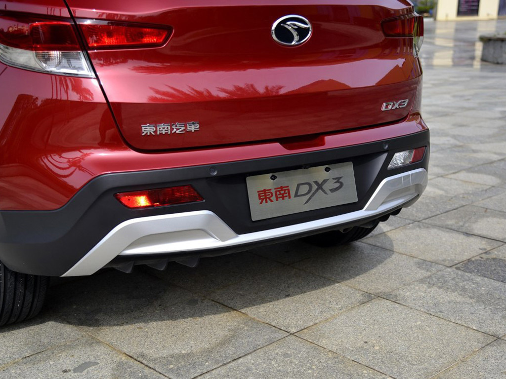 东南DX3 2016款 1.5L 手动旗舰型