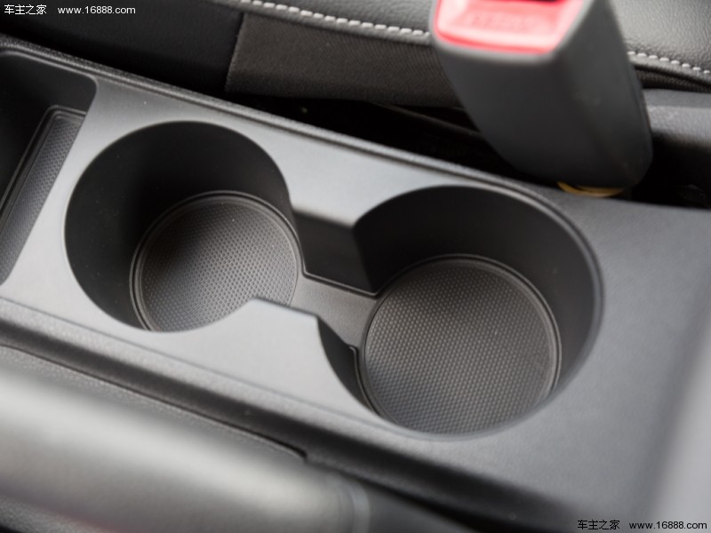起亚K2 2017款  三厢 1.6L AT Premium