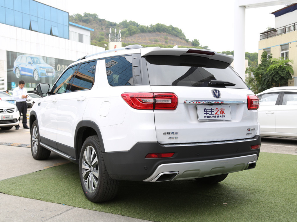 长安cs95 2017款 360t 四驱高配