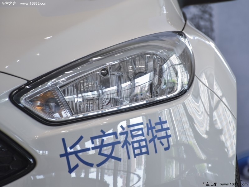 福克斯2017款 1.5T CTCC 限量版（指导价：15.33万）