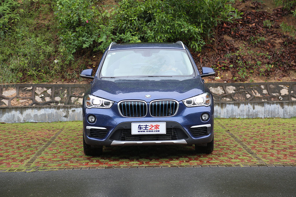 宝马X12017款 xDrive25Le（指导价：39.88万）