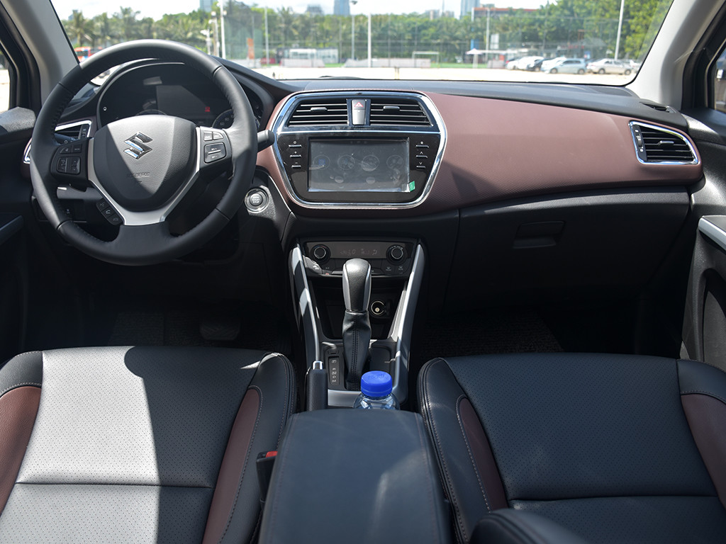 2017基本款(指导价:暂无)|锋驭内饰图片 – 车主之家