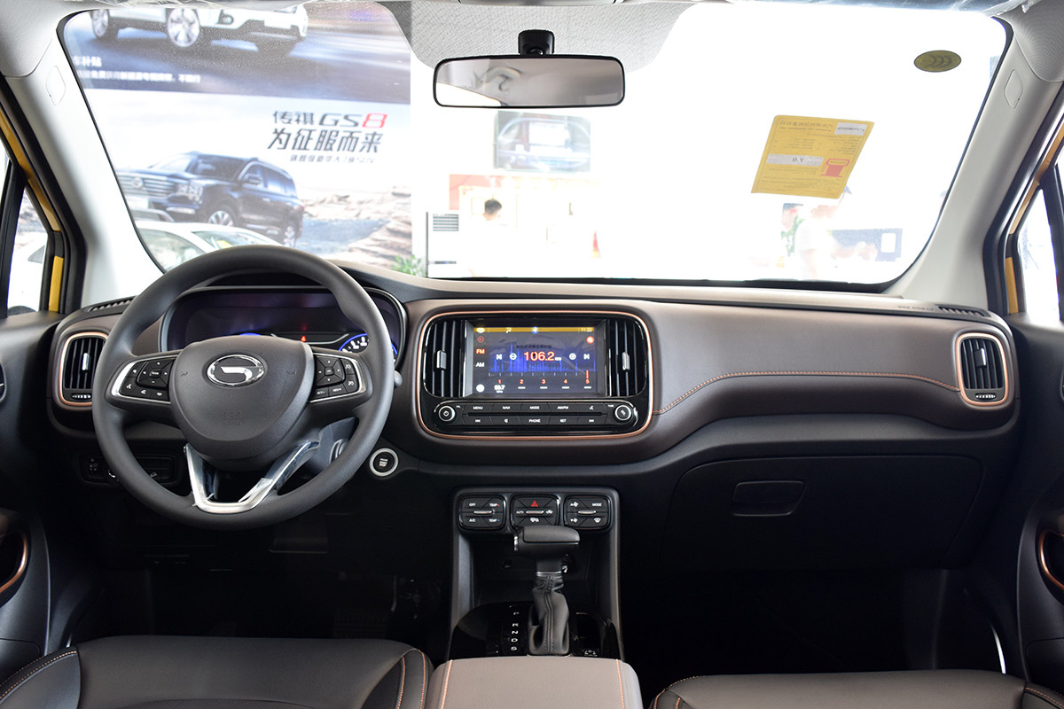 传祺gs32017款 200t 自动尊贵版