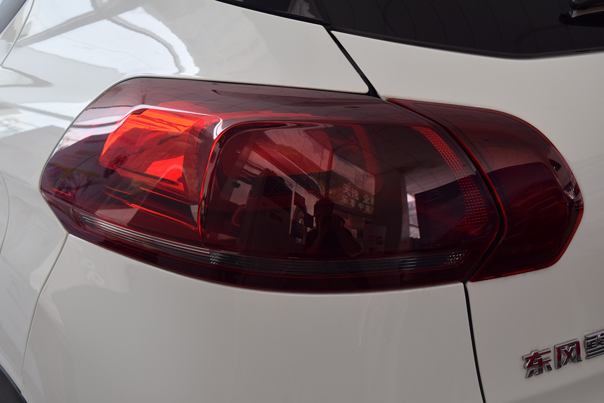 雪铁龙C3-XR2017款 1.6L 手动先锋型