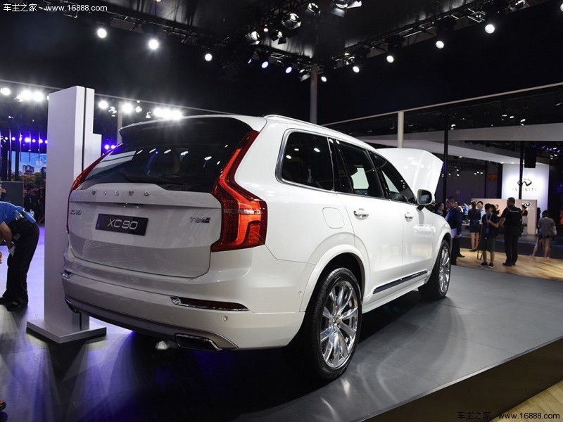 沃尔沃XC90新能源2018款 E驱混动 2.0T T8 个性运动版 7座