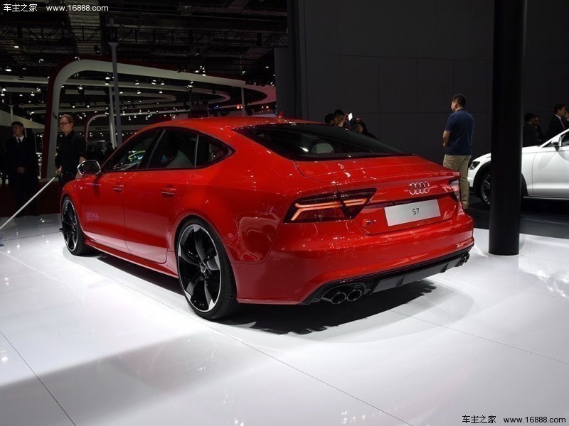 奥迪S72016款 4.0 TFSI quattro
