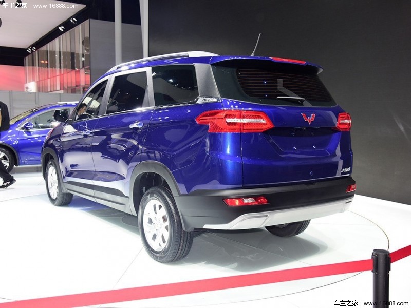 五菱宏光S32018款 1.5T 手动豪华型