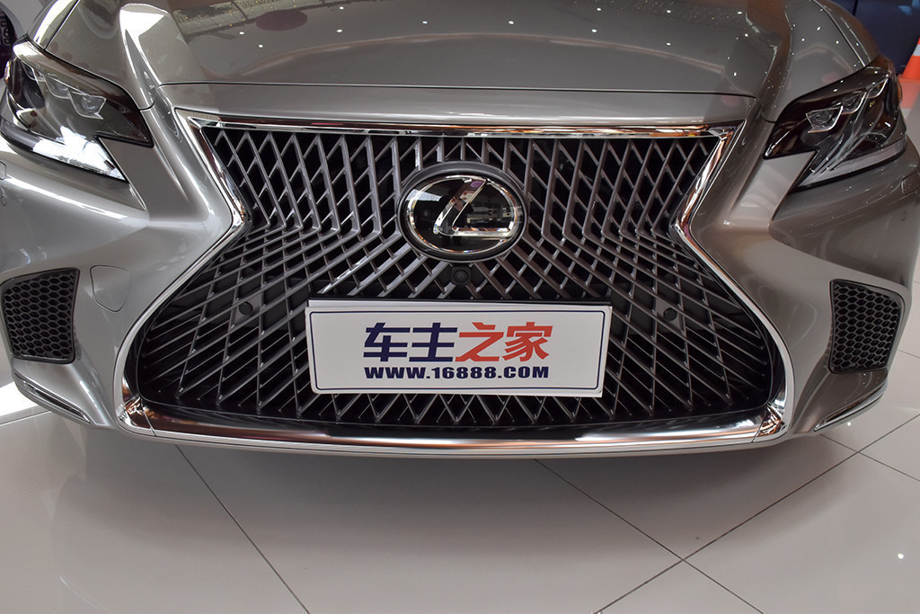 雷克萨斯LS2018款 350 豪华版