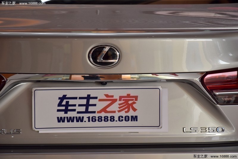 雷克萨斯LS2018款 350 豪华版