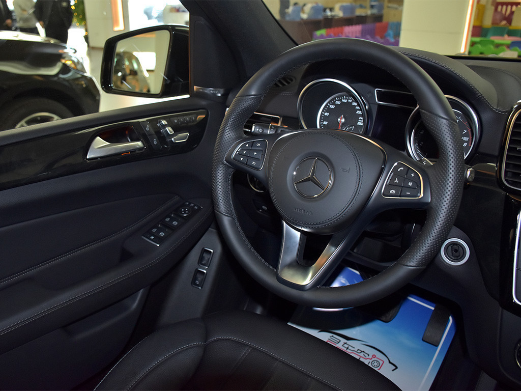 gl550|奔驰gl中东版 gl550内饰图片 – 车主之家