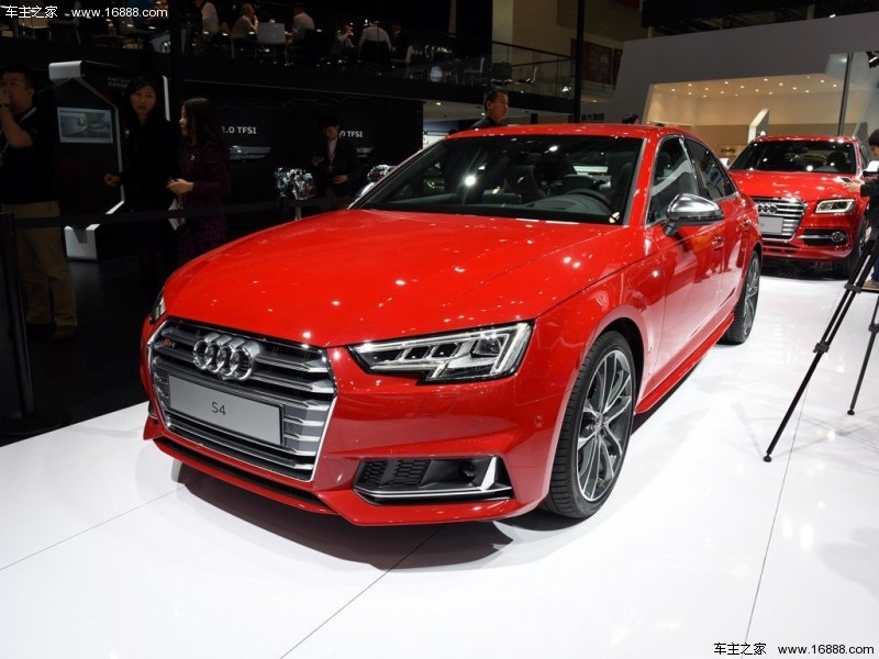 奥迪S42018款 S4 3.0TFSI