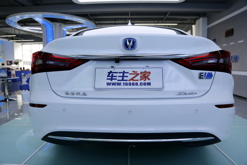 逸动新能源2019款