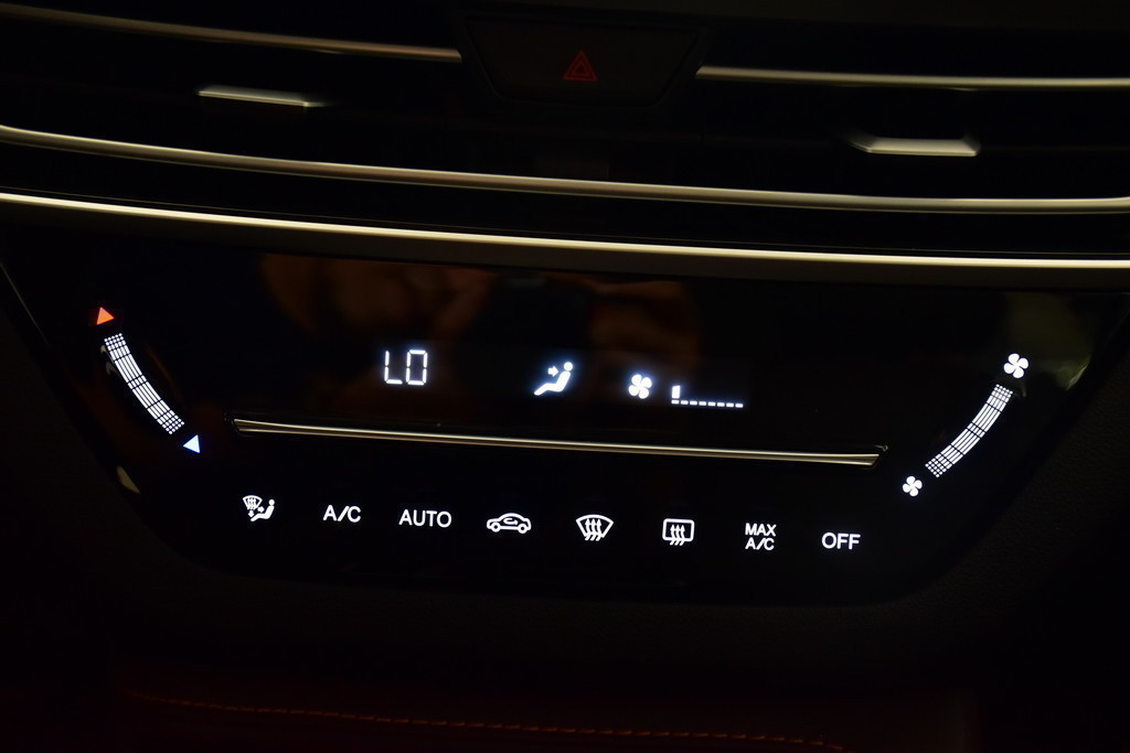 长安CS35PLUSPLUS 2018款 1.6L 自动酷联版