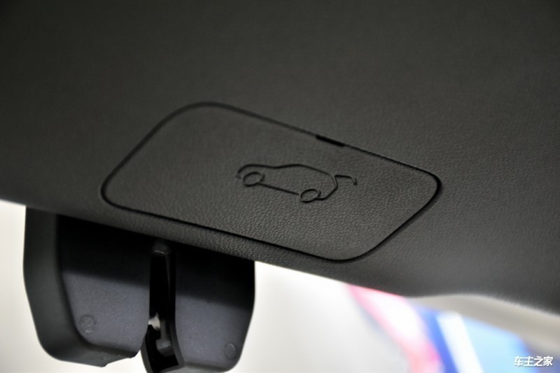 长安CS35PLUSPLUS 2018款 1.6L 自动酷联版