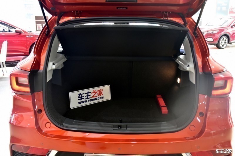 名爵ZS2018款 1.5L 自动豪华版