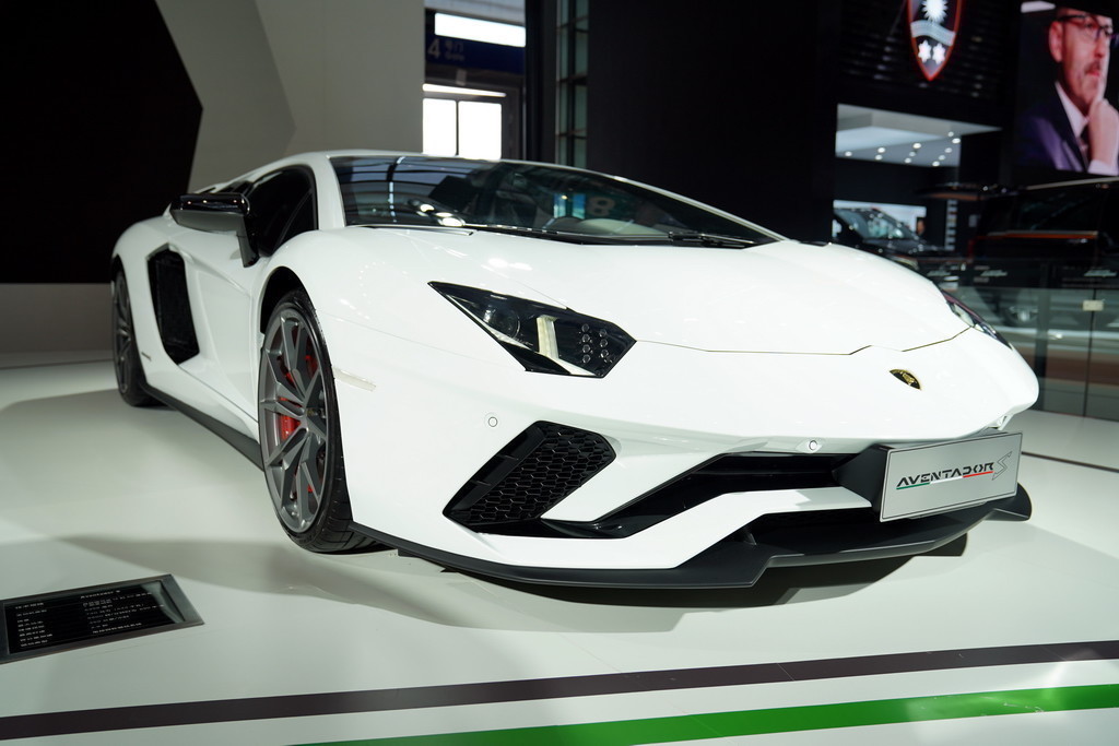 Aventador2019款  SVJ