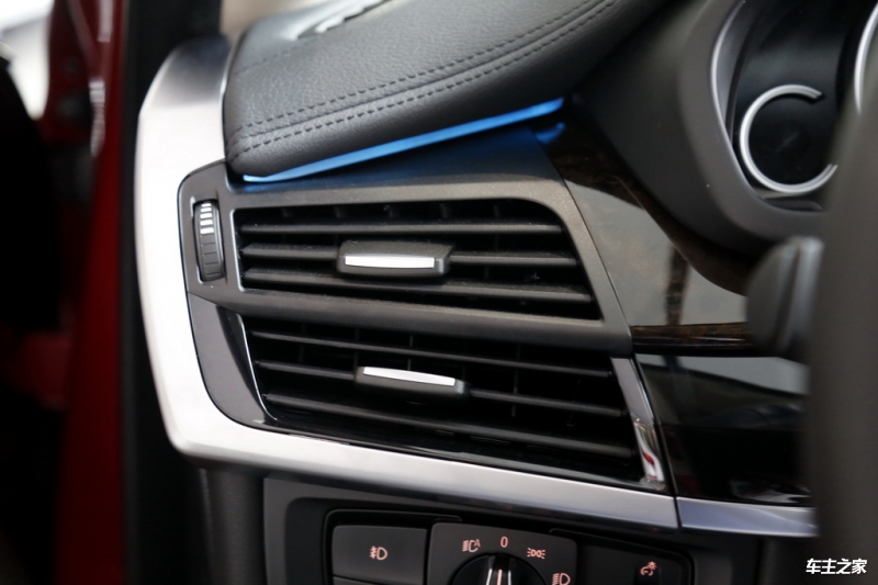 宝马X62019款 xDrive28i M运动套装