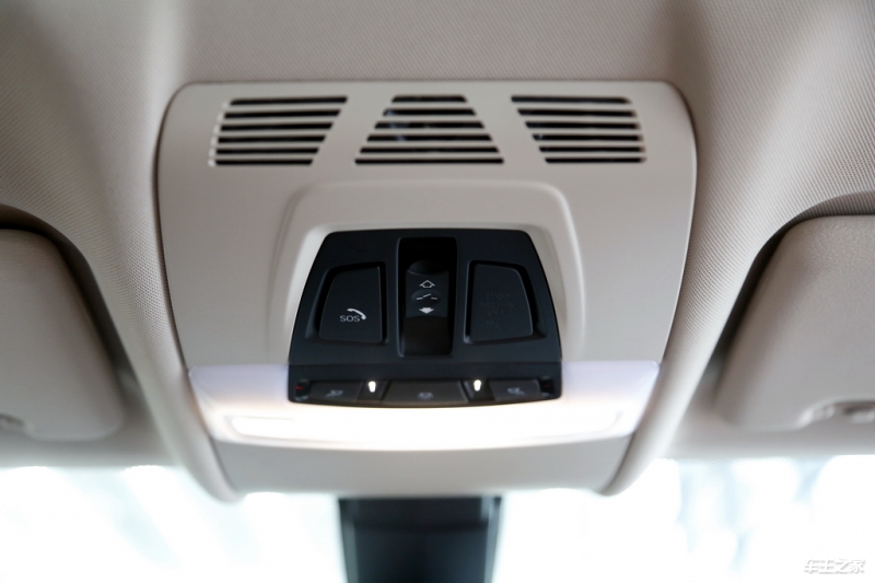 宝马X62019款 xDrive28i M运动套装