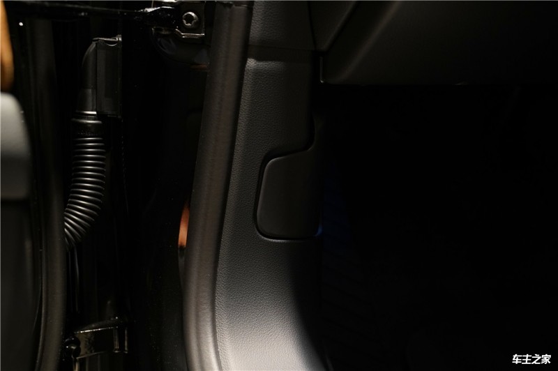 奥迪A82019款 A8L 55 TFSI quattro 尊贵型